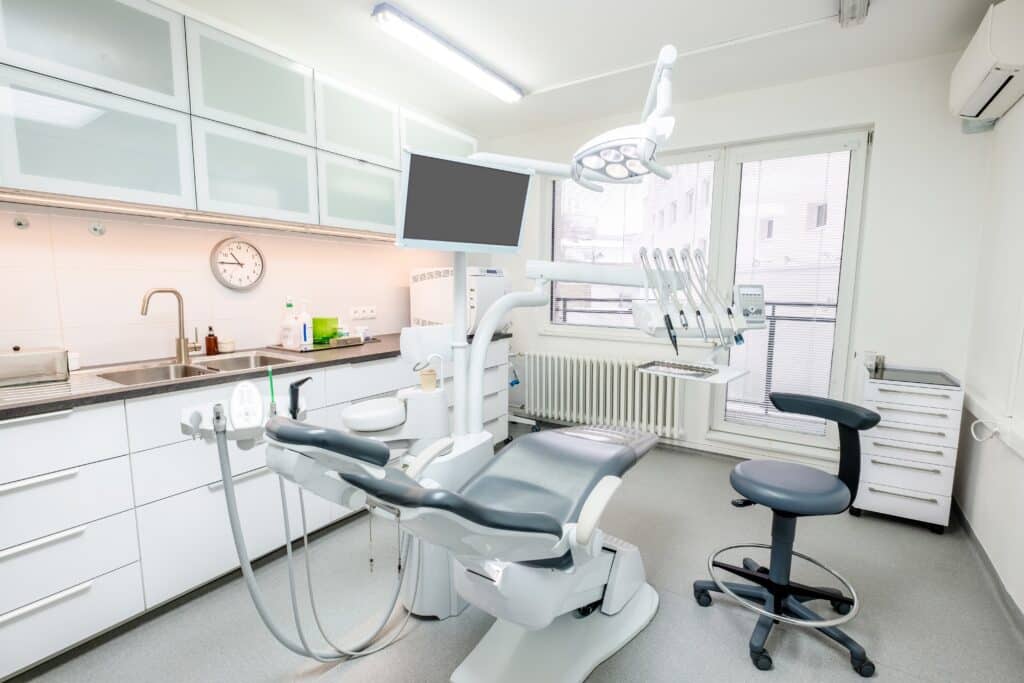 general dentist clinton