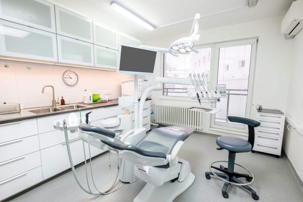 general dentist clinton